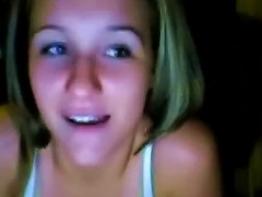 Amateur  Shows Her Porn Videos